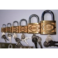 Globe brand 20mm Brass padlock with 3 steel key